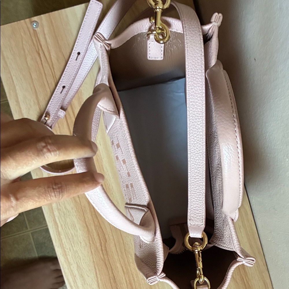Marc Jacobs Blush Pink Tote Bag Size Mini - Picture 2 of 8